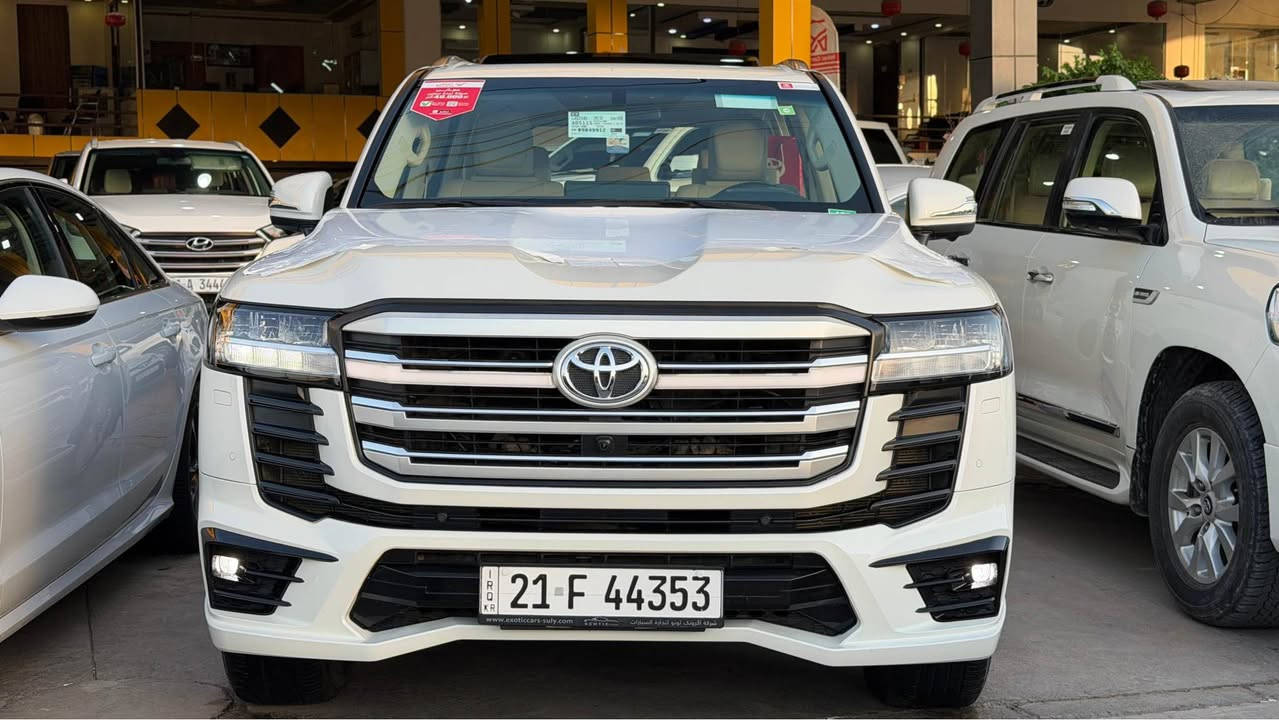 toyota land crusir_2024 _GXR_Twin turbo💎
‎اللَّهُمَّ صَلِّ عَلَى مُحَمَّدٍ وَعَلَى آل مُحَمَّدٍ

‎🔷تويتا لاندكروز موديل (٢٠٢٤)
‎🔷سياره مواصفات (GXR).. ..🔥🔥
‎🔷سياره (٣) شاشات _ (٦) سلندر _توین تیربۆ 
‏—————————————————————————
                                        🚦ماشيه (13km ) الف كيلو
‎🔷مكفول كفاله عامه دعاميه لي دعاميه مكفول بدون صبغ بدون بارد 
‎مكفوله كلشي شرت علي وزع شريكه 

‎🔷سياره گير محرك بشرت مامفتوح كل يشرت
‎🔷4 اطارات و ويل جديد شريكه 
‎🔷سياره داخل بيجي كوشنات جلد
‎🔷مواصفات سياره 
‎(كوشنات جلد _ شغال عن بعد
‎٣ شاشات بيلادي _ وايرليس شحن  _ _  نيظام eco _ سلايت _ النزلاق _ثلاجه _ زينون  _)

‎🔷سنويه هزه كل جديد مباشر حول رقم.  📦📦📦📦.  رقم سيارة. (( سليمانية ))
‎🔷• نظافه ١٠٠٪ كامل سيرڤس بدون نقص
                       
                                           سعر:748$$$💵💵💵

                           🌆مكان السيارة سليمانية معرض شڤان
                         الاستفسار اتصل بی تدلل ; 📲📲📲📲      
‏.                        ***********———*********** السليمانية, العراق
