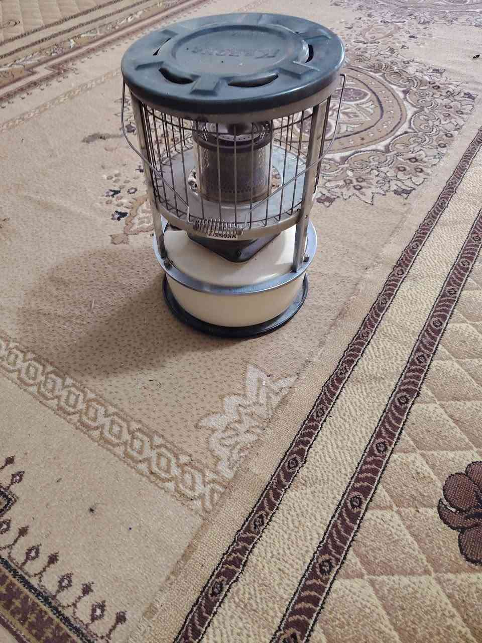 السلام عليكم صوبه كيرونه كل عيب مابيهة السعر 40شراي اتصل. ***********
