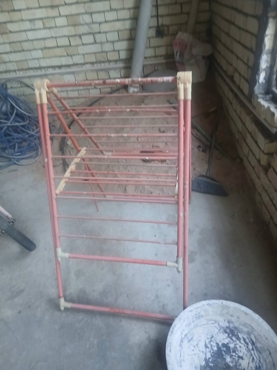 اغراض مستعمله للبيع كل حاجه بسعر العنوان بغداد حي نصر قرب المعارض *********** اخوان ما اجاوب على كل تعليقات مشغول في العمل
