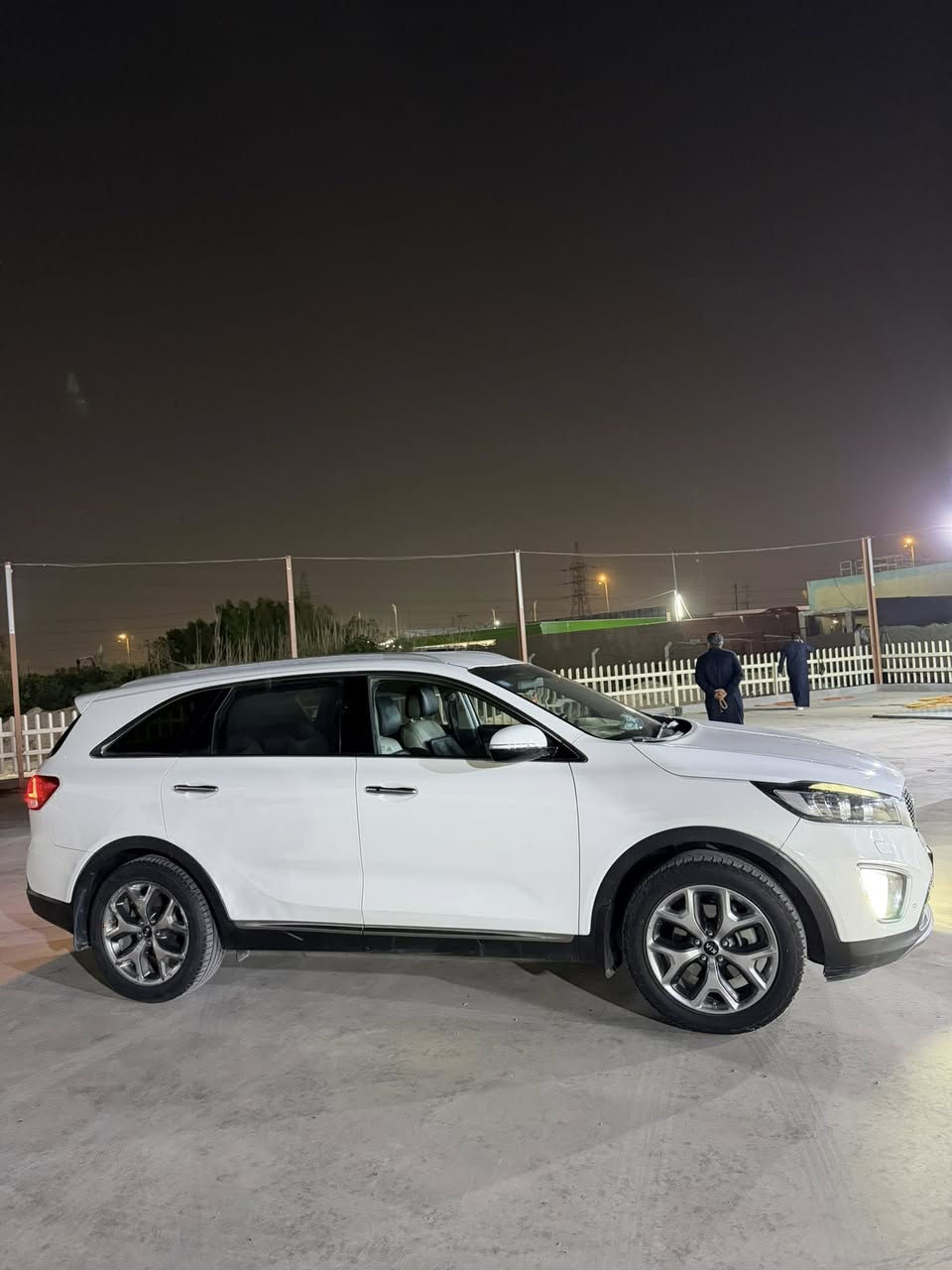 سورنتو 2017 v6
سورنتو خليجي 2017 للبيع
رقم بغداد
لون ابيض ٧ راكب
ماشية ١٤٠ الف السيارة مابيها اي نقص برغي كامله للاخير
٦ سلندر
كير مكينه حدادية مكفوله للاخير
مري شفط
حساسات اماميه حساسات كامرة خليفه
تبريد ٣ قطع
منضومة بلاجكتورات ولايتات زينون
السعر ٢١٠
مكان السيارة نجف للاستفسار اتصل بالرقم

0780 818 8817
