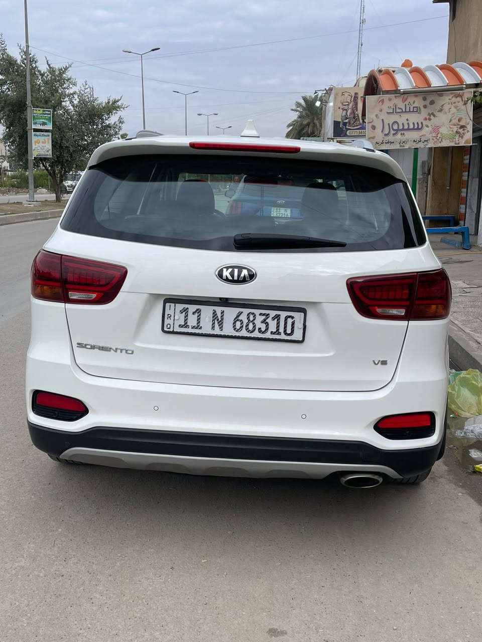 السلام عليكم للبيع سورينتو 2020 خليجي رقم بغداد مكينة 6 سلندر
مكفولة من الفتح و الصبغ بيها فقط بارد شي قليل حتى الدعاميات مكفولة 

مواصفات بصمة 7 راكب 3 قطع تبريد حساسات امامية خلفية و كامرة خلفية وباقي مواصفات المعروفة 

مكان السيارة بغداد 

رقم الهاتف ***********
