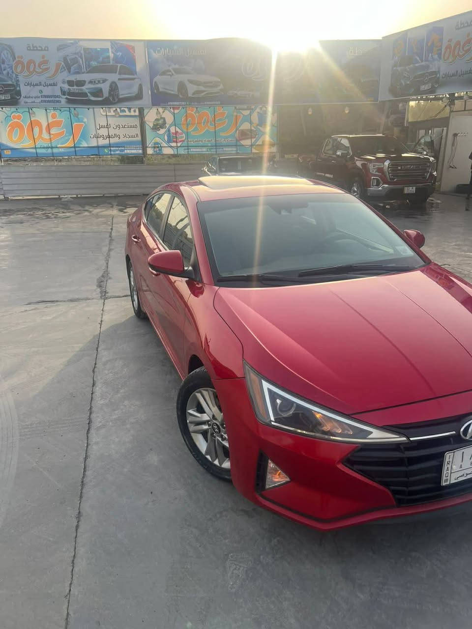 السلام عليكم النترا 2020 فول مواصفات للخير حادث كما موضح بالصور وهنا صار بيها جاملغ الامامي   معوقين باقي سنه وتصير حره 122$وبيها مجال مكان السيارة ديوانيه التفاصيل اكثر *********** اتصل وبالخدمه 🤍
