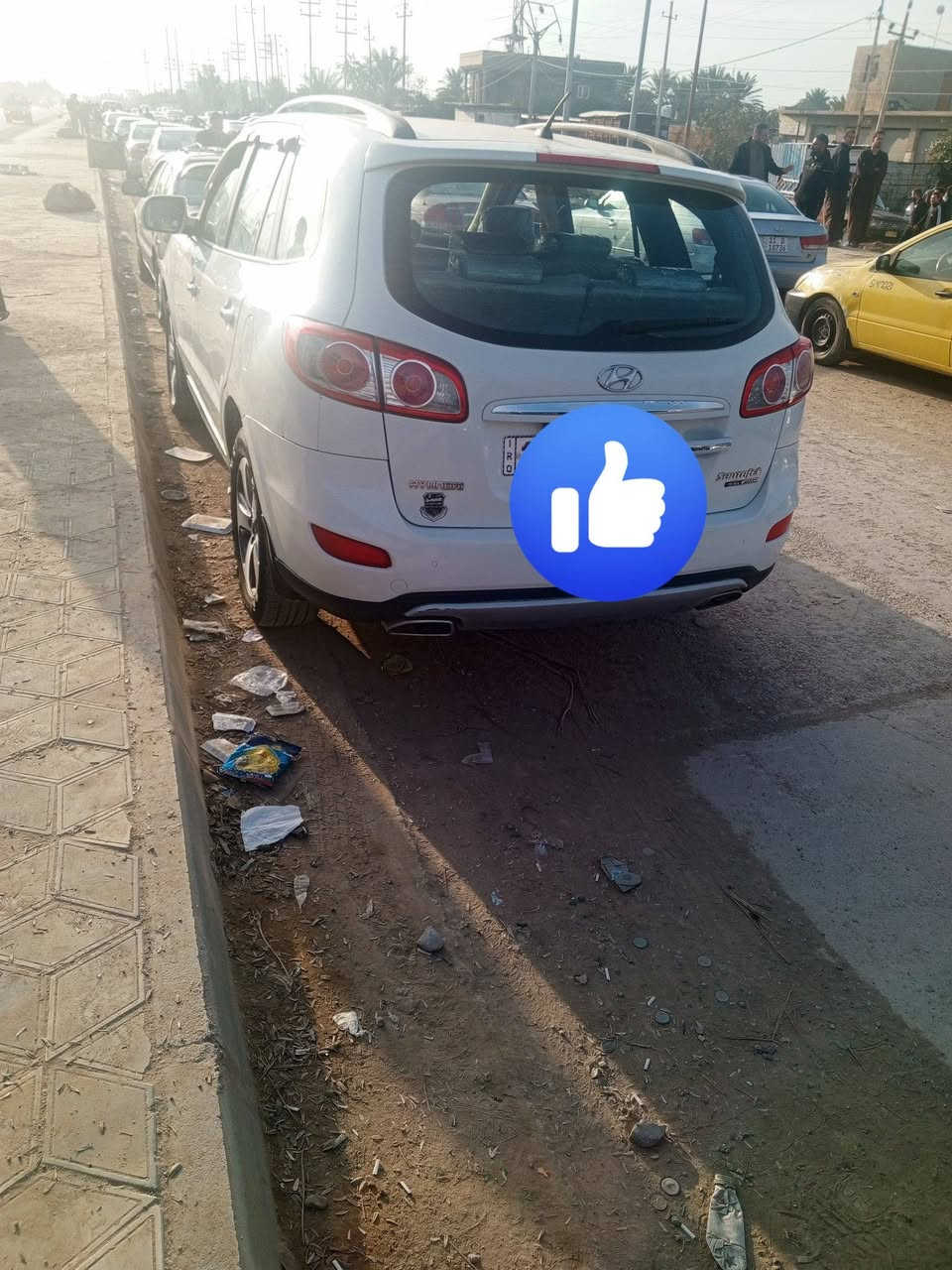 سلام عليكم سياره سنتافيه موديل 12 رقم بغداد مكفوله كفاله عامه سبعه راكب سته سلندر350 بصمه تشغيل اشاير بلمري كشنات.  جلد فور ويل تبريد و تدفهه صبغ بس البنيد  سعر 165 وبيهه مجال رقم صاحب السياره ***********
