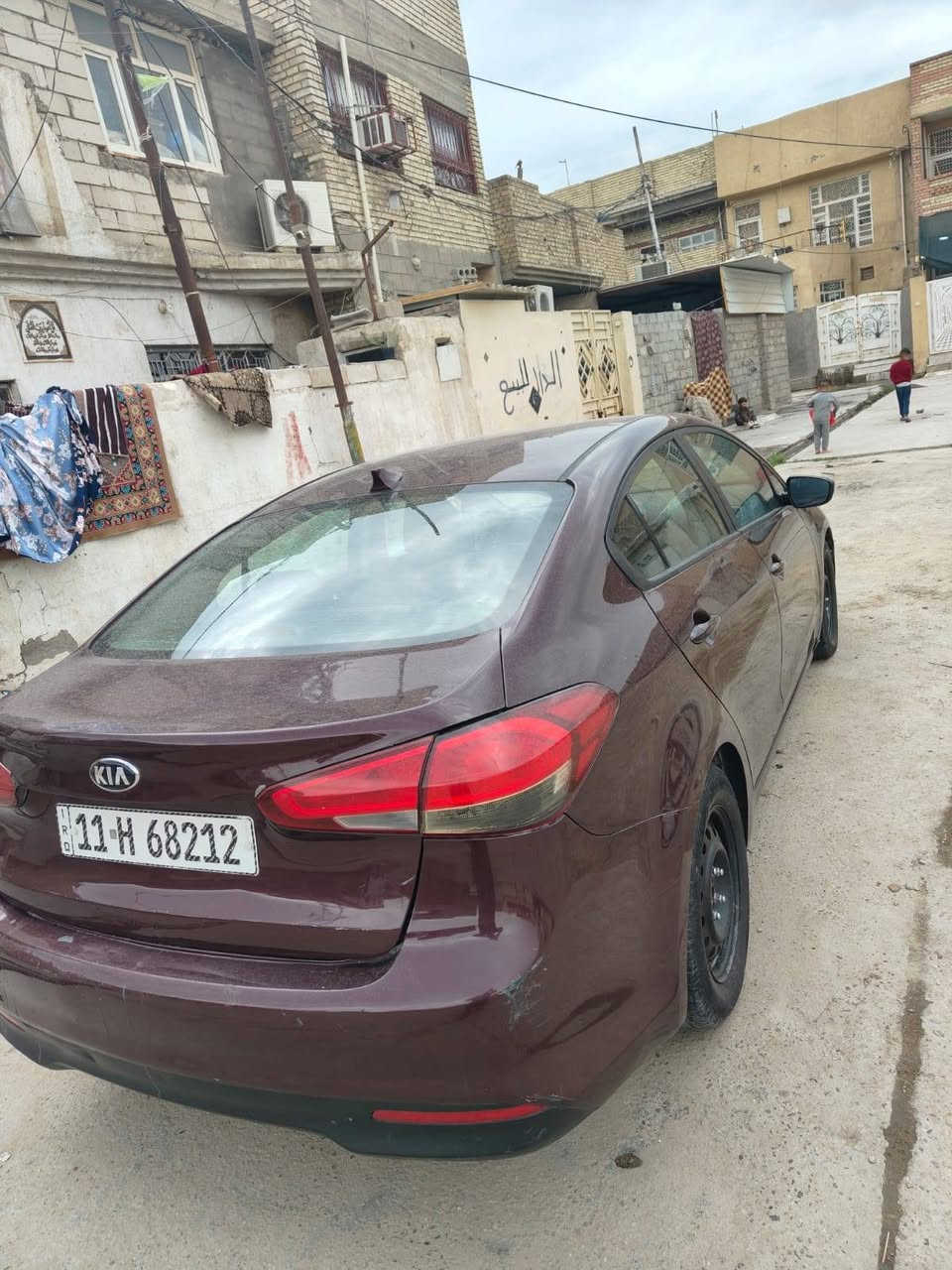 للبيع 
فورتي 2017رقم بغداد بسمنه تحويل ثاني يوم. حادثه بجاملغ وباب جهت سياق   وجنطه بالعراق بدون دواخل وبدون يرباك. 
مكينه دوش. تبريد شغال. صدر نضيف  سياره كامله. مكلف بالنشر. رقم صاحب السياره  ***********
