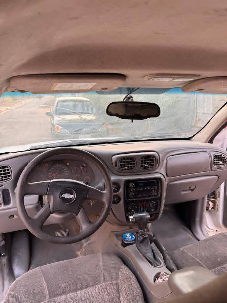 بلايزر 2008 مزاد داخليه اظبارتها جاهزه وترقيم ع دوله ***********
بلايزر 2008 جاهزه كير محرك حداديه جاهزه تخم تاير
مكاني فلوجه
٦٧ وبيها مجال بسيط حك جيتك
