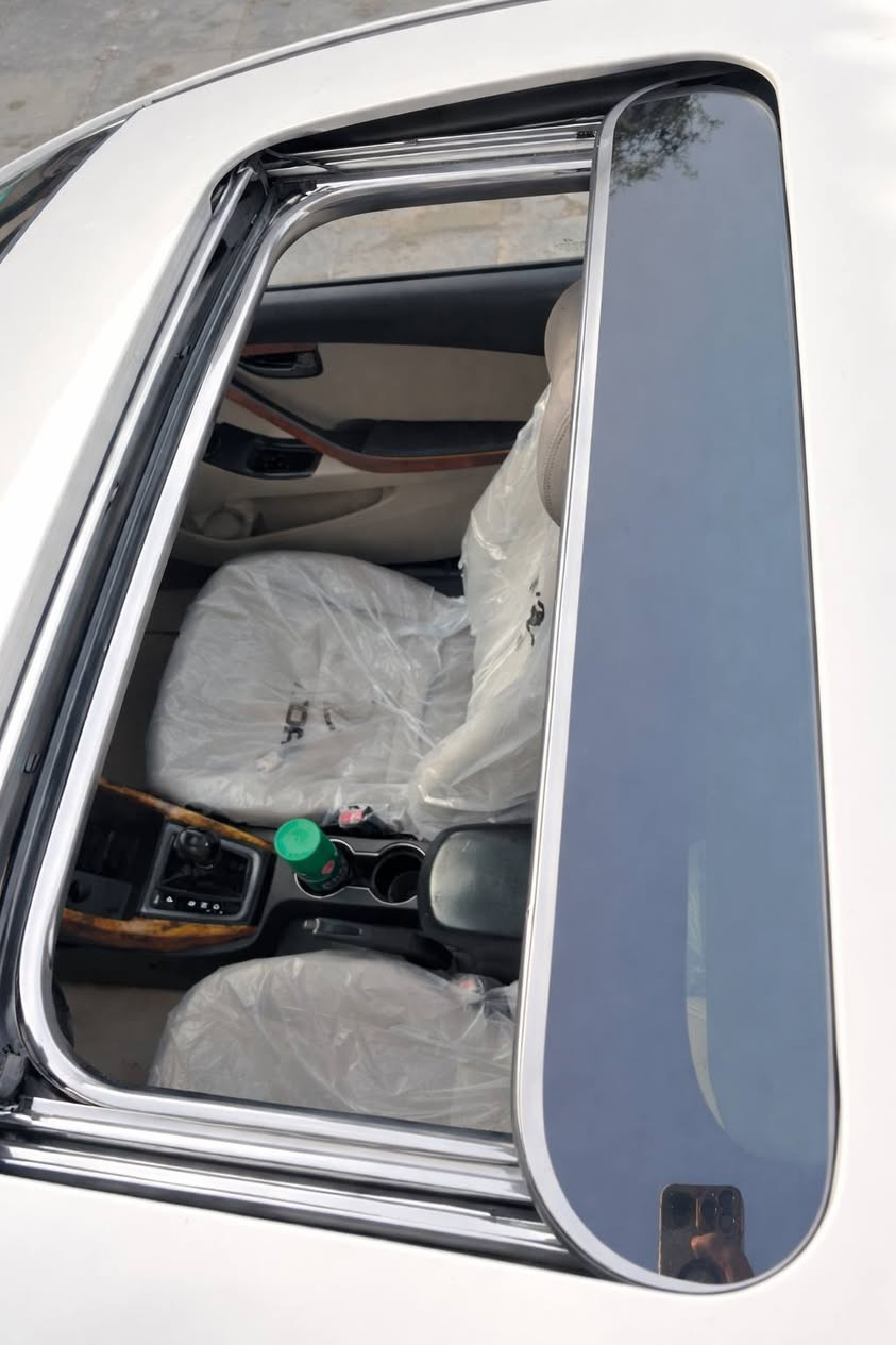 سلام عليكم النترا 2014 شكل 2016 رقم بصره الدولي سنوية للـ2030 مكفولة ما عدى رشات صبغ بسيطة بالدوسة محرك وكير كفالة محرك 1800 توني شادة رقم بصره فول مواصفات واحد على واحد ما عدى البصمة شاشة كاميرا دوارة فتحة سقف بلاجكتورات دواخل صاج اشاير بالمريء بيها هواي مواصفات سيارة نضيفة بمعنى الكلمة
السعر 123
الموقع الناصرية
للاستفسار ***********
