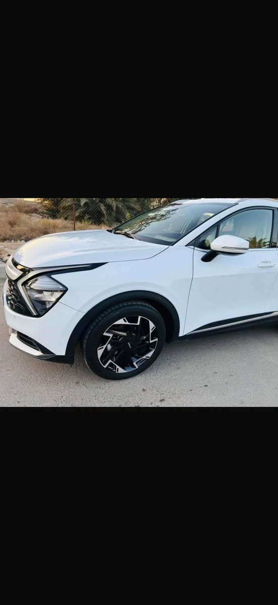 السلام عليكم ورحمة الله للبيع سيارة سبورتج 2023 خليجي الويل الجبير المرغوب 19 فول مواصفات ماعدى البانورما 
سيارة ماشية 40 الف فقط بأسمي تحويل مباشر 
دبل كشن كشن كهرباء 
مري شفط 
جلد 
داخل لونين 
بصمة 
شاشة ديجيتال
شاحن واير ليس 
جنطة كهرباء 
درايف مود ماوس 
سايد بريك بصمة 
دخول ذكي 
بصمة تشغيل وابواب
مكفولة من الصبغ  والتبديل والحادث والضرر والحالوب  والشخوط فقط بالجاملغ الخلفي يم البك لايت رصعة صغيرة جداً السعر  السعر 195 قفلها العنوان بغداد حي جهاد $ قابل للتفاوض بشي بسيط 
المكان /بغداد 
077￼￼21778628


**إذا كنت صاحب هذا الإعلان وتريد حذفه لأي سبب، رجاءا أرسل رسالة إلى الدعم الفني**