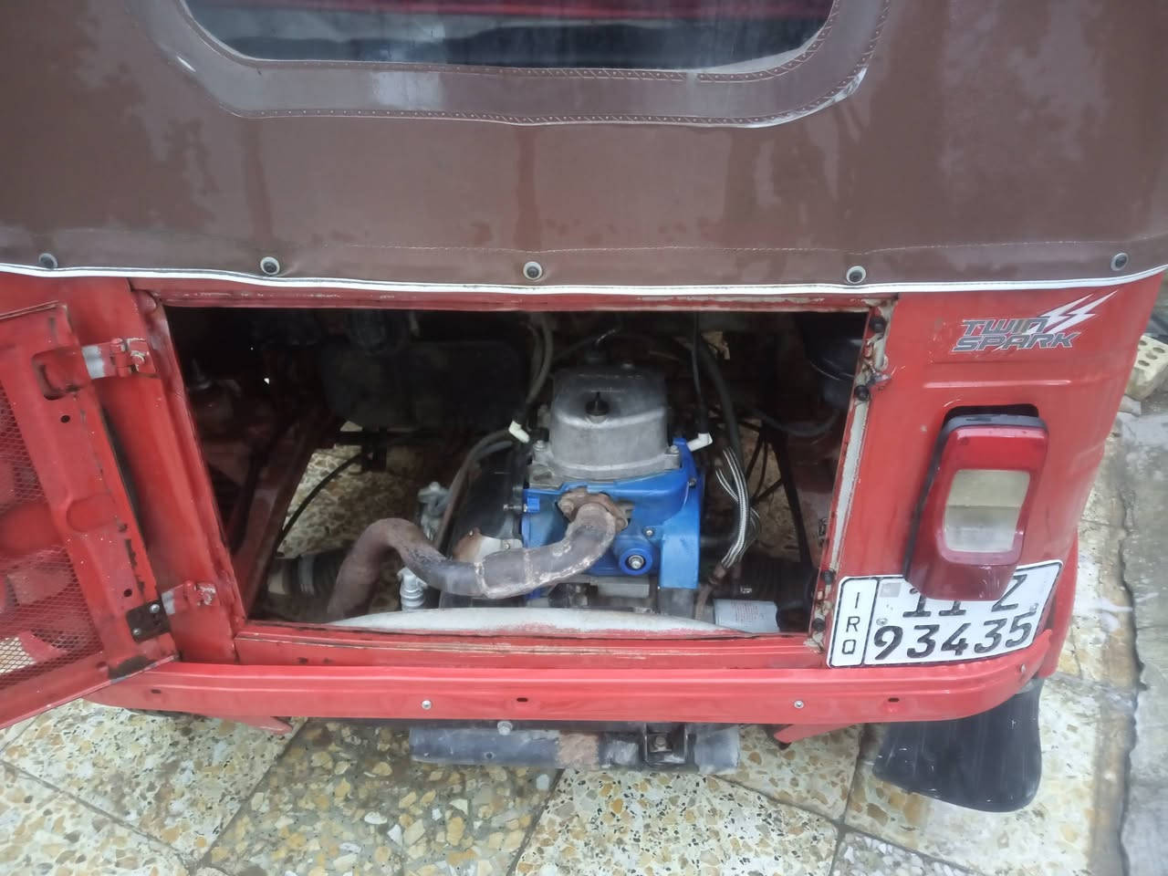 سلام عليكم تكتك 18 شهر 12 تكتك تخبل رقم وسنوية بغداد. تكتك مكينة تخبل شلعة لا تنقيص لا تبخير تكتك حلوة مال جناي مسجل تخم تاير دوشمة جدد. كشر جديد بي تلاحضات بصيطة سعر 4750وبيها مجال. مكان بغداد قرب المشتل. رقم***********////////*********** اتصال فقط وتساب ماكو
