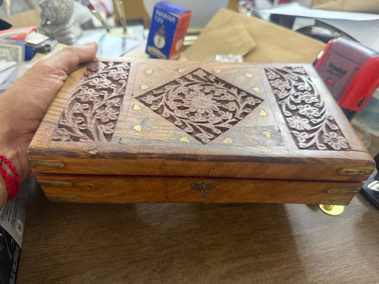 صندوق خشبي  مطعم بالنحاس صغير
بسعر ١٠ الف دينار


**إذا كنت صاحب هذا الإعلان وتريد حذفه لأي سبب، رجاءا أرسل رسالة إلى الدعم الفني**