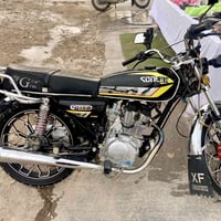 ايراني • ٢٤ • بيه مجال