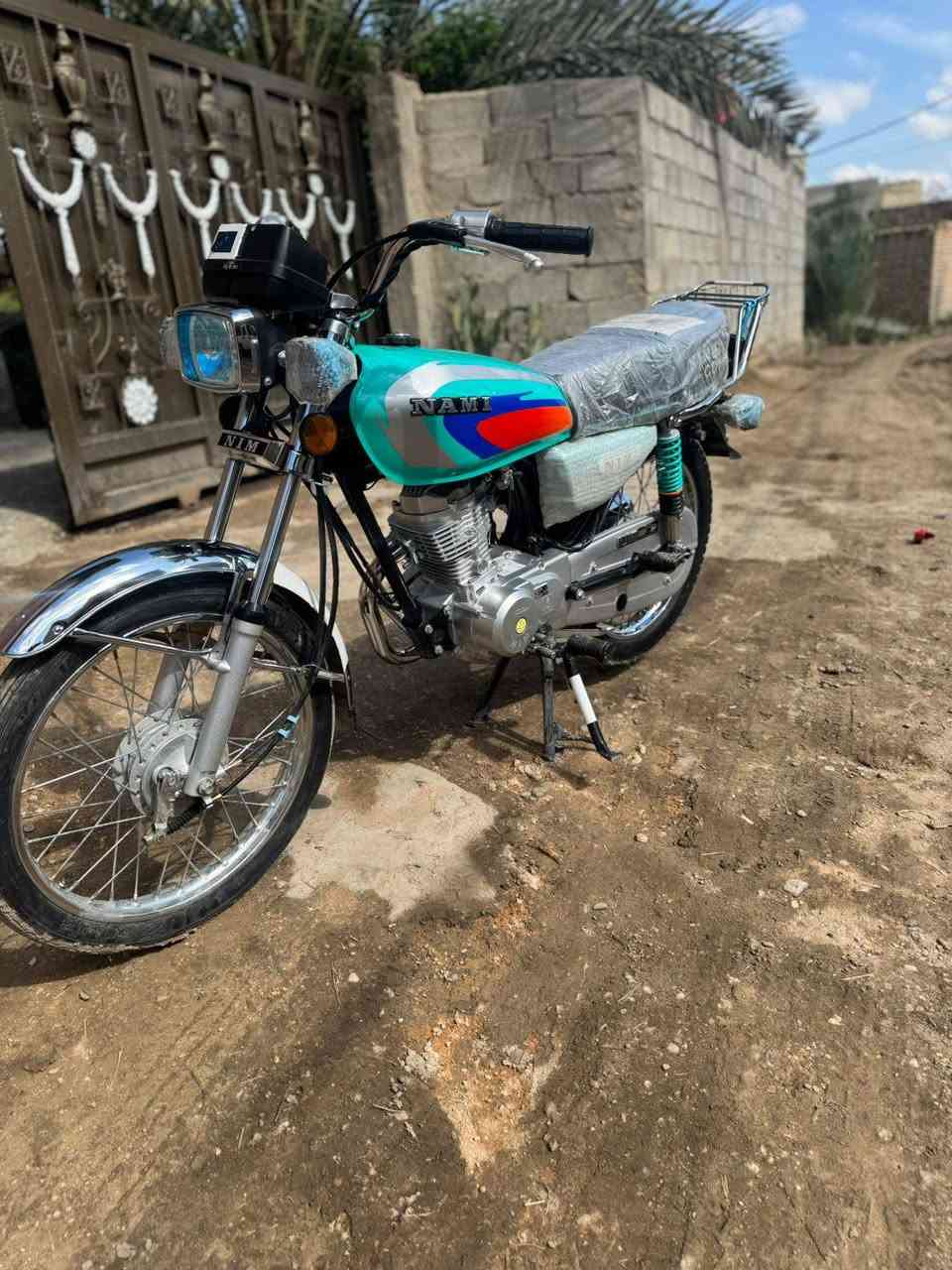 السلام عليكم دراجة نامه أمتياز بعدهي زيرو موديل ٢٧ المكان كربلاء الحسينيه  شراي يتصل ***********
السعر ٦٧٥
