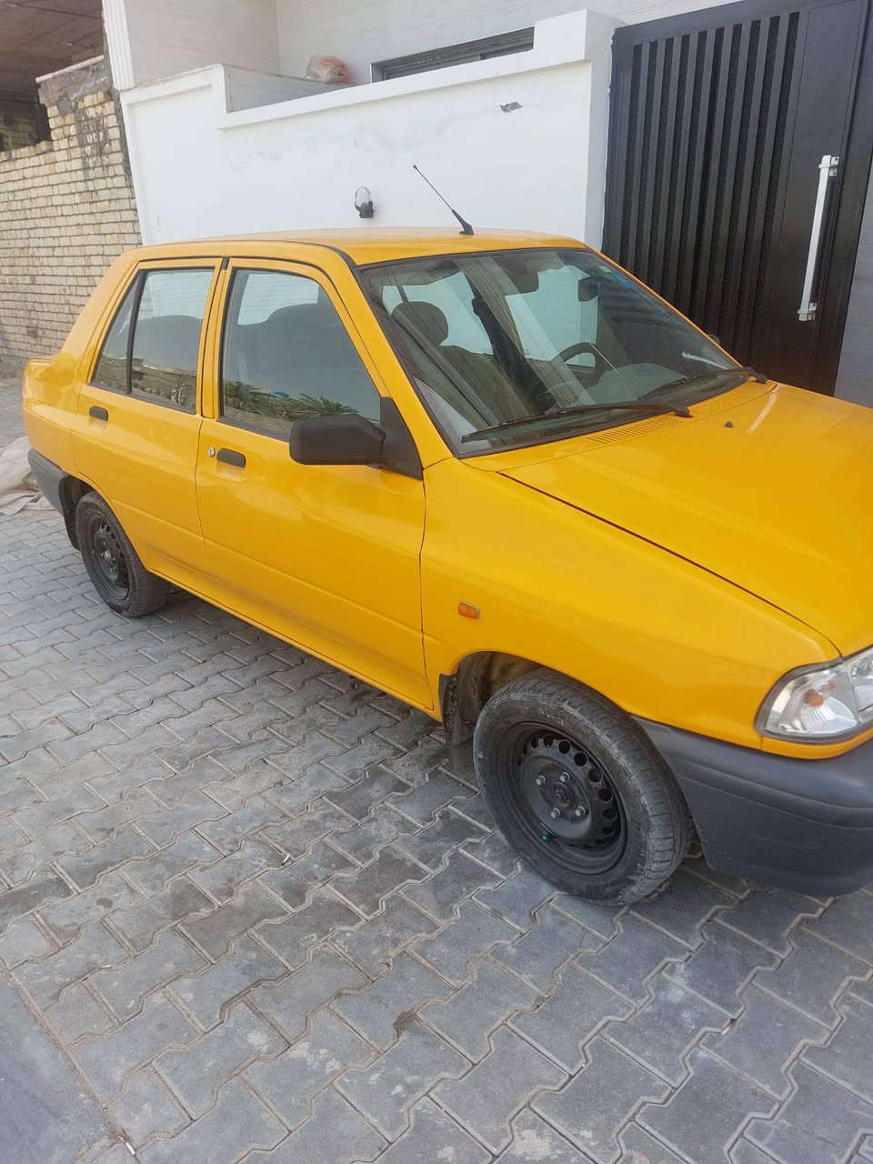 سلام عليكم سايبه البيع مديل 25 غاز سعر 73بيها مجال سياره نضيفه كلش ***********
