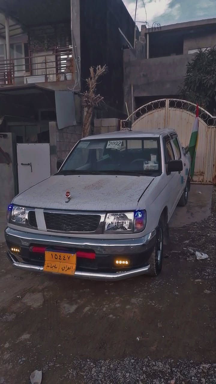 سه ره تا به ناوي خوا نيسان ٢٠٠٢ هه مو كياني به شه رت ٤تا يه ي لوك ده نلوب لا يت زينون كوشنو كاعي تازه تيي كيراو *********** ٨٥ مه عا مه له يه كي زور كه م
