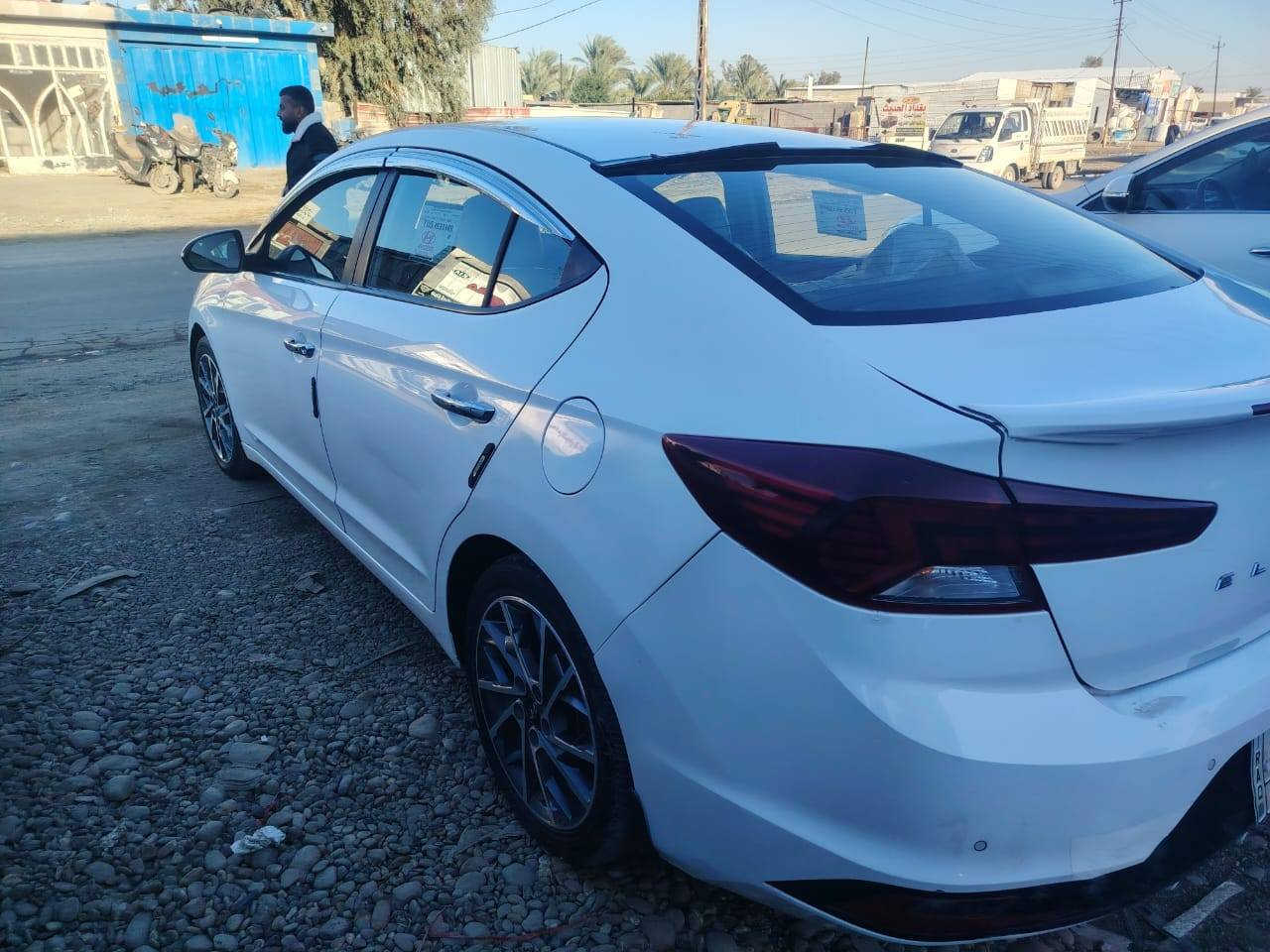 ‎سلام عليكم للبيع فقط ***********
‎💎هونداي النترا 2019 خليجي بغداد باسمي 
‏‎ فولللل مواصفات 1/1 
‏‎سياره  شبر صبغ بالجاملغ الخلفي شي بسيط الباقي مكفول
‎💎بصمة
‏‎💎سلايد - فتحة
‏‎💎محرك 2000
‏‎💎حساس  خلفي & امامي
‏‎💎كاميرا خلفيه  أمامي 
‏‎💎شاشةكبيره اندرويد 
‏‎💎تحكم أستيرن 
‏‎💎كشنات جلد بيجي👉 
‏‎💎مري شفط نضام ترحيب 
‏‎💎صندوق بصمه ذكي
‏‎💎لد نهاري 
‏‎💎تبريد قطعتين
‏‎💎ويل كب/ويل كروم/ 
‏‎💎يدات نيكل
‏‎💎مدخل AUX+USB/بلوتوث...
‏‎💎 شاشه عرض الاعطال السعر 160
وبيه مجال لطيبين
