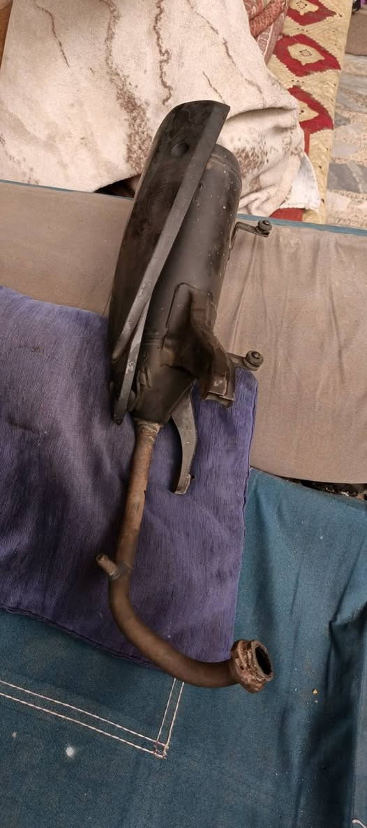 كزوز ماكس بلادي نضيف كاتم أي صوت ما بي مكاني بصره قبله لا يوجد توصيل ***********  
سعره 35 وبي مجال قليل
