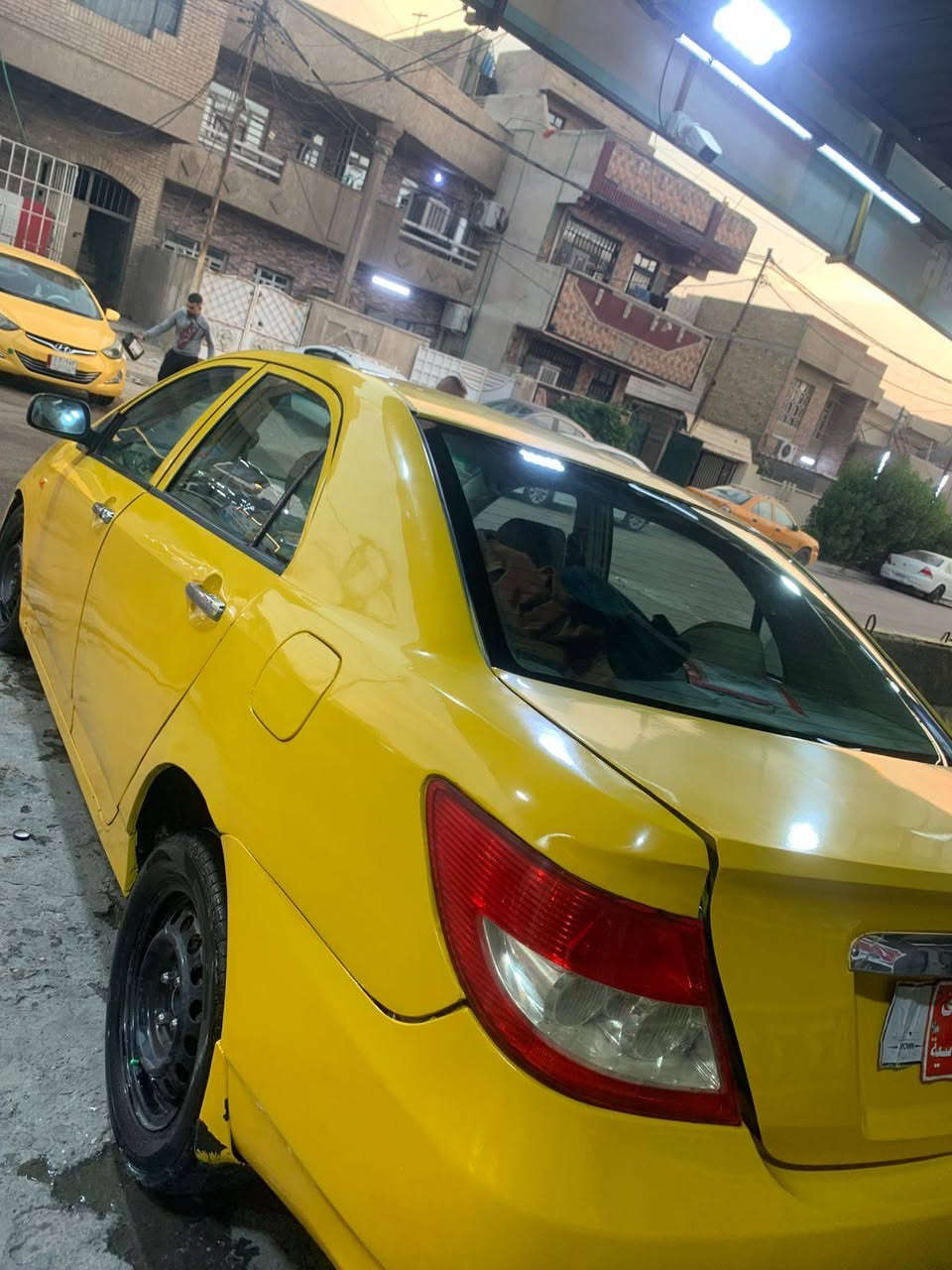 سلام عليكم بوايدي f3 نظيفه عليه هيئه ٩٠٠ على يشتري غرامات مصفره سياره خير من الله سعره ٢٨ مكاني بغداد رقم
***********
