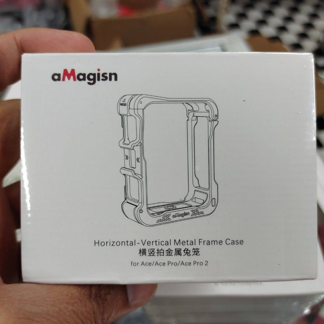 السلام عليكم كت كامل يخص كامرات الانستا ايسي عاام والقطعه الزغيره ترهم للx5 وترهم للايسي ايضا مثل ماموضح بالصور تماما جديد طك كارتون بدون اي استخدام نهائيا اي استفسار اتفضل خاص وتدلل او اتصل *********** موجود توصيل
