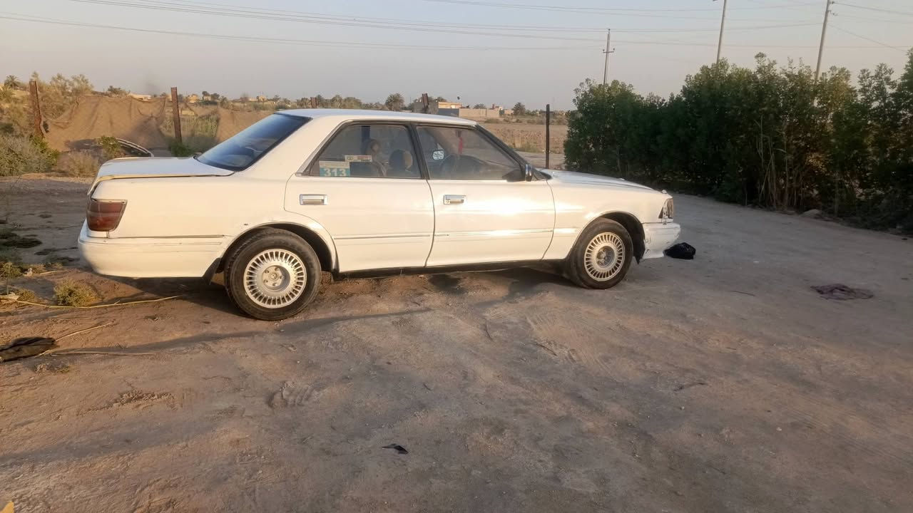 سلام عليكم هارتوب للبيع سياره جاهزه مكينه وكير ففتي جدد حداديه تخم تاير جاهزه تحويل ثاني يوم رقم بابل كهربائيات كله شغاله سعر 25وبيه مجال مكاني شطره لاستفسار ***********
