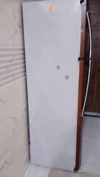 ثلاجة مستعملة للبيع 16قدم للبيع مكانهة المواصلات الثانية قرب تقاطع الش...