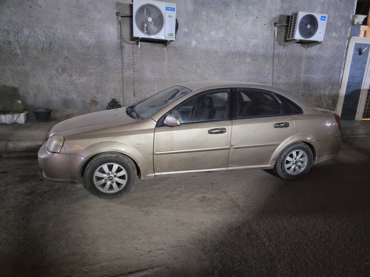 اوبترا،،،لون ذهبي،،،موديل٢٠٠٨,,,السعر٦٥ ورقه،،محرك جديد ،،كير جديد،تخم تاير،، مكفولة من الكص والضربة القوية المكان بغداد بلديات شارع المضمار،مجاور اسواق التعاون  ***********
