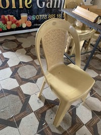 کورسی و تەپڵەک  کوالێتی بەرز   ۲٠عەدەت نرخێکی زۆر گونجاو 07738851643