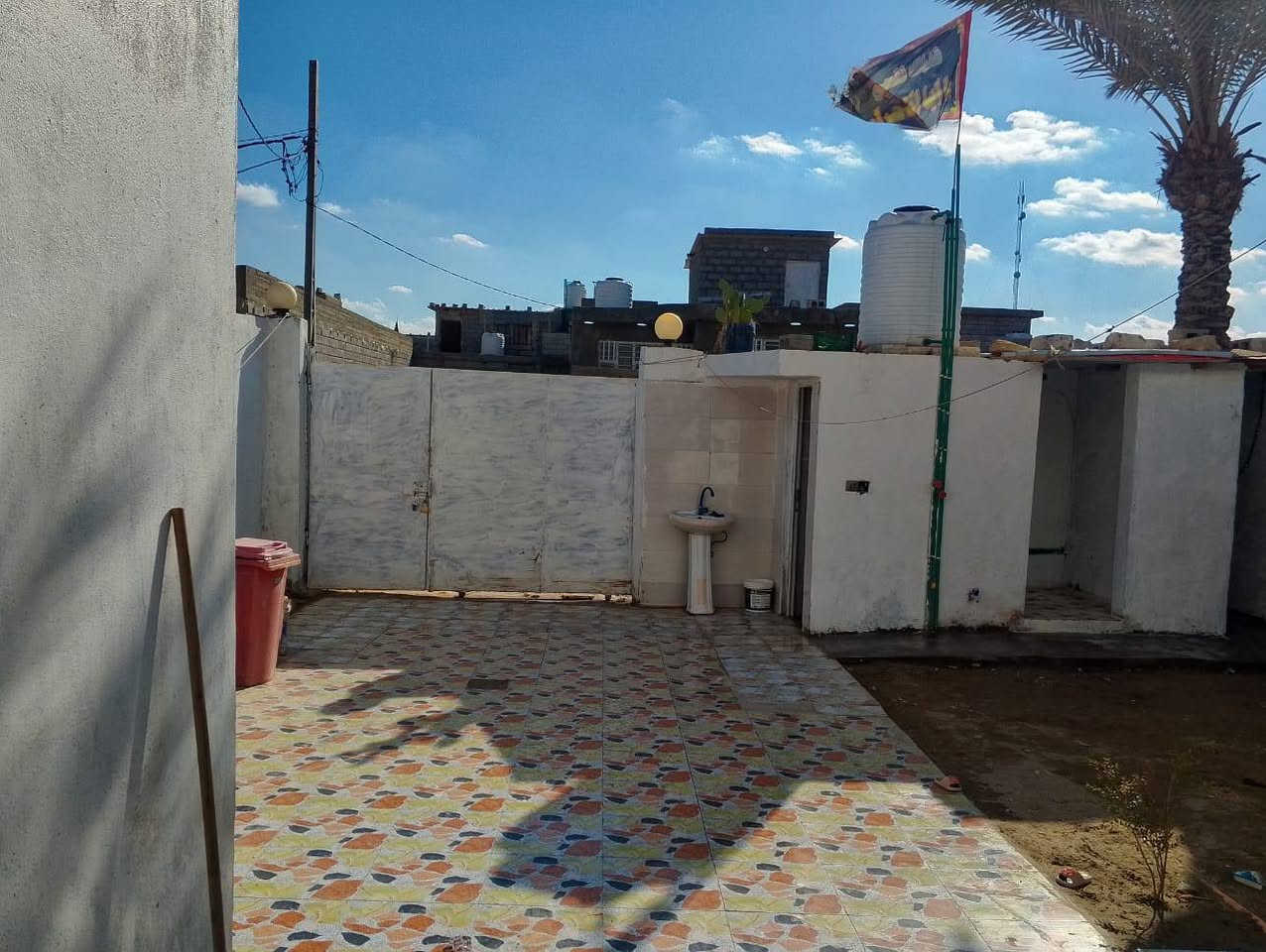 سلام عليكم بيت بحي ذويب ثاني يم سياج. الحجر اول شارع بناء درجه اولى يحتوي على 3غرف نوم وهول ومطبخ حار وبارد ومضيف بناء حديث الاستفسار
***********
سلام عليكم بيت بحي ذويب ثاني يم سياج. الحجر اول شارع بناء درجه اولى يحتوي على 3غرف نوم وهول ومطبخ حار وبارد ومضيف بناء حديث الاستفسار
