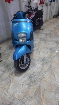 البيع ماكس حاوي  مامفتوحه 07816717230  مديل ٢٠١٢