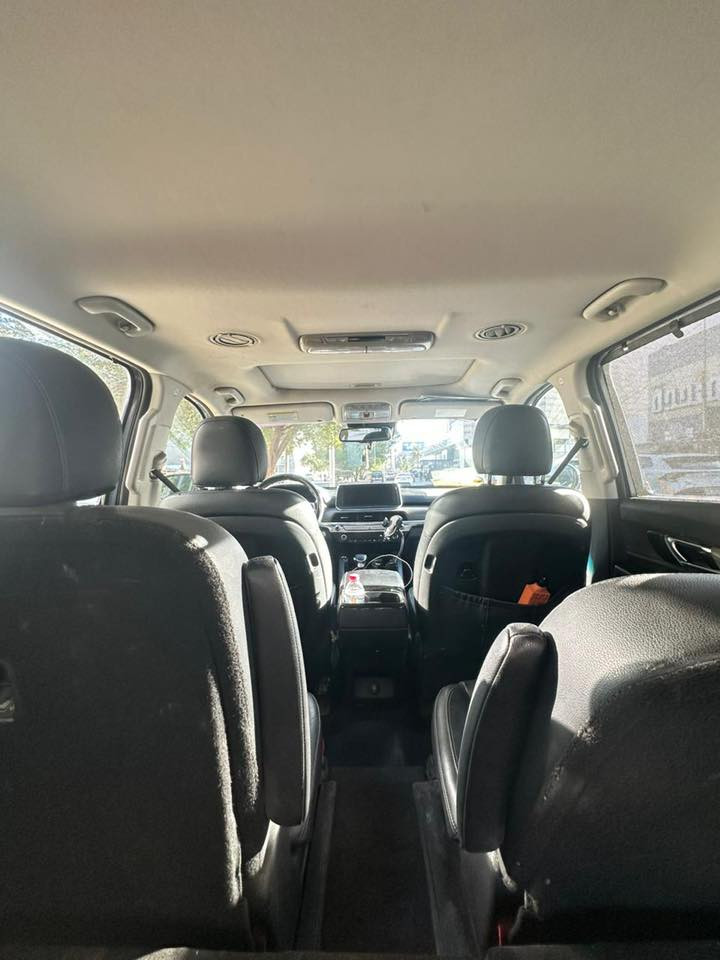 KIA TELLURIDE 🦍🩶

كيا تيلورايد موديل 2020 وارد امريكي 

لون رصاصي رقم بغداد ماشية 88 ميل

مـواصـفاتها EX :

📍6سلندر 3800

📍فتحة

📍بصمة

📍كشنات كهرباء

📍 كشنات تدفئة تبريد

📍تحديد مسار

📍كشنات جلد 

📍كشنات vip

📍مانع تصادم امامي/خلفي/جانبي

📍اوتو هولد

📍اوتو ستوب

📍لايتات امامي خلفي LED 

📍4وضعيات قيادة SPORT/ECO/COMFORT/SMART

📍مري شفط

📍جنطة كهرباء

📍شاحن وايرليس 

ايرباك دشبول 

***********

مكان السياره بغداد بوب الشام / الكراده 
ساحة الواثق 

السعر 240 $
