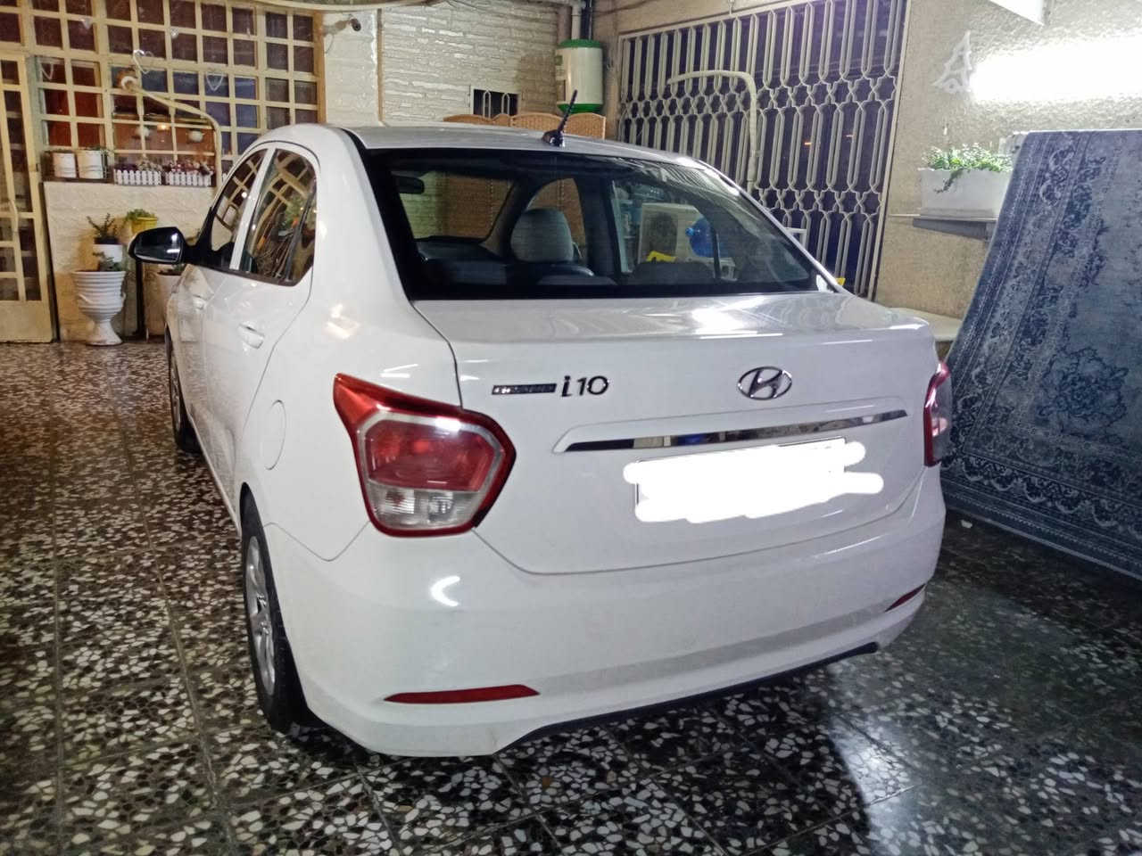 السلام عليكم عندي هونداي i10 موديل 2016 بيها صبغ فقط الدعامية اثر شخوط كير مكينة حدادية مكفولات رقم بغداد ألماني بأسمي تحويل ثاني يوم مكاني بغداد والاتصال بالرقم *********** وبي واتساب
