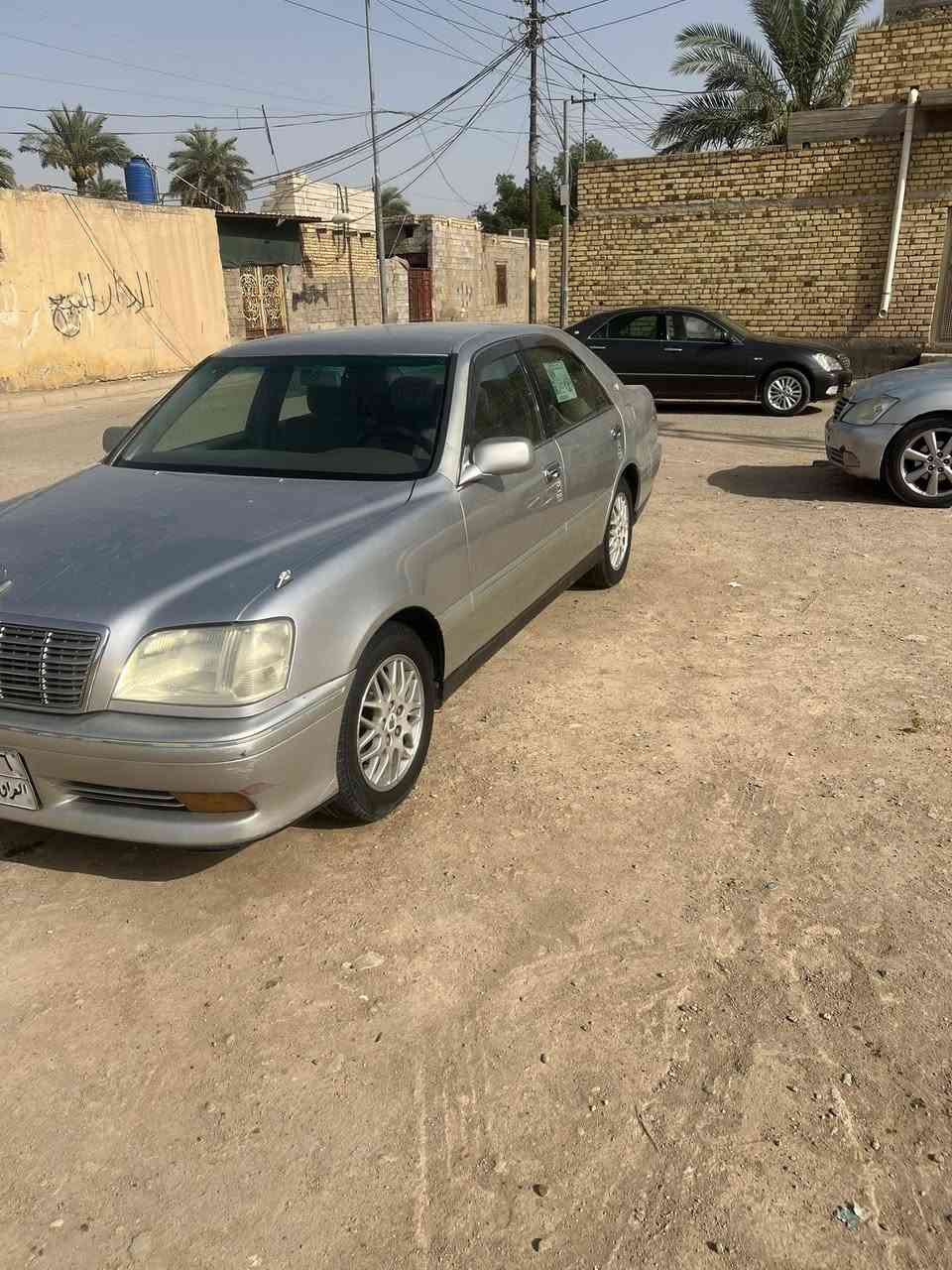 ملكه ادوات ادوات كصه جنطه والباقه كله مكفول سياره كارتون مكان سياره العماره 
سعر 33 وبيه مجال ***********
