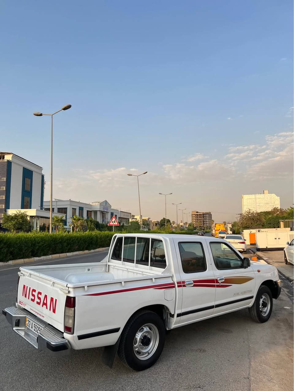 بیکاب نیسان سیارە کی زۇر جوانوو خاوین مایتە وە مۇدیل ۲۰۰۸دە عامی لۇ دە عامی بە شە رت هیجی نیە سیارە کە تە نها دوو ملاحزی بچووکی هەیە شاینی باس نیە لۇ ئە و مۇدیلە رە قە موو سە نوی نویە گیروو مە کینە تە بریت تە قە رە قی بە شە رت مە کینە ی نە کرایتە وە سیارە کە زۇر خاوین مایتە وە مالی دۇستە لە هە ولیرە دوایی ۱۳۸ دە کەم مە جالیکی برایانی تیدایە ☎️☎️*********** أربيل, العراق
