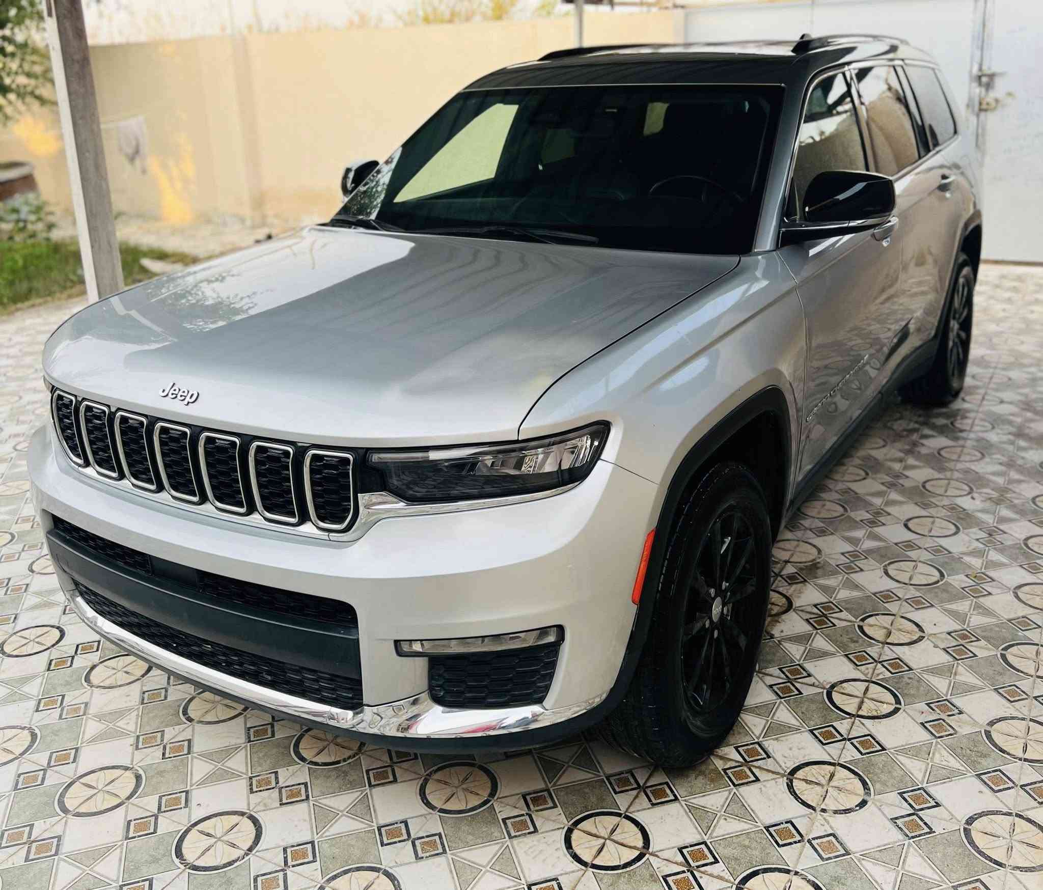 جيب لمتد موديل 21 بيع او مراوس بدون رقم تترقم جميع المحافظات بدون تبديل صبغ ثلاث قطع فقط بدون دواخل ماشيه 8000محرك 3600سعره 270شراي يتصل مكان سيارة معارض الرميثه عالشارع العآم معرض احمد آل شمران ***********
