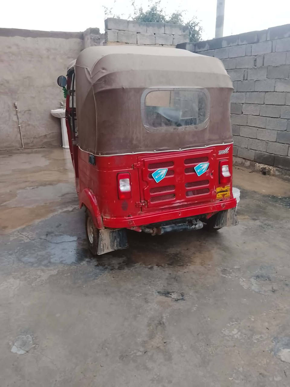 سلام عليكم تكتك البيع موديل ٢٠١٨ مكينة خير من الله تكتك كبل منيدك الشارع نضيفة رقم وسنورة نكليزي مكان بغداد حي بتول جسر الفرنسي ***********
