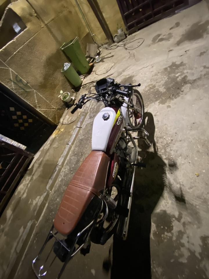 سلام عليكم دراجه سيفا البيع موديل 24 طلعه من معرض سيزر  دراجه كفله عده صينينه مال زنجيل الشراي يتواصل عل رقم *********** مكاني ديالى تقاطع القدس
