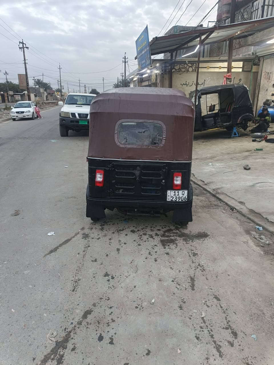 سلام عليكم تكتك 18 رقم وسنويه تحويل ثاني يوم معمره حلوه 5500 بيه مجال
***********
