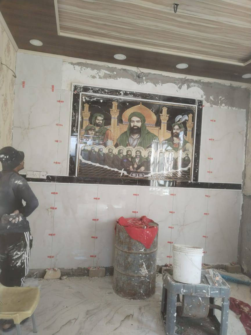 السلام عليكم 
عملي بورسلين الواح جداري المتر ب6
تطبيك ارضي المتر ب5
 عملي نجف وكربلاء 
 ***********
*********** واتساب 
ادمن وافق على باب الله
