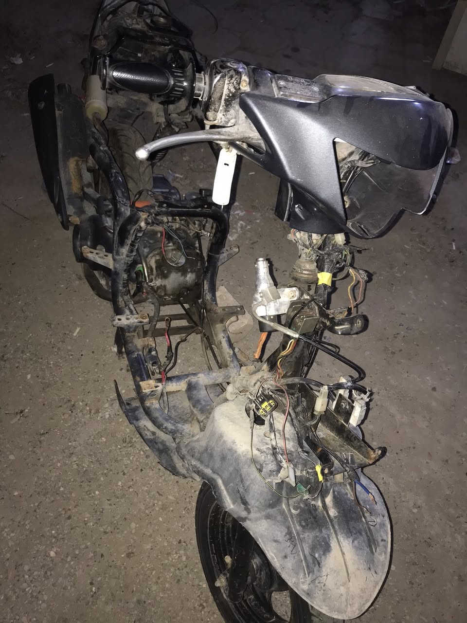 السلام عليكم شاصي ماكس عدله للبيع ويا ماشه وستيرن ودبلات ورباط ب75وبي مجال مكاني كوت بالعزه


**إذا كنت صاحب هذا الإعلان وتريد حذفه لأي سبب، رجاءا أرسل رسالة إلى الدعم الفني**