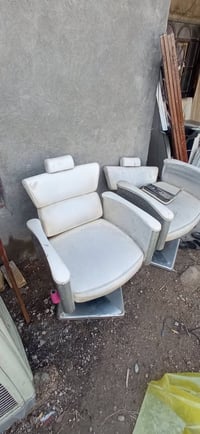 كراسي • أثاث منزلي • ديكور منزلي