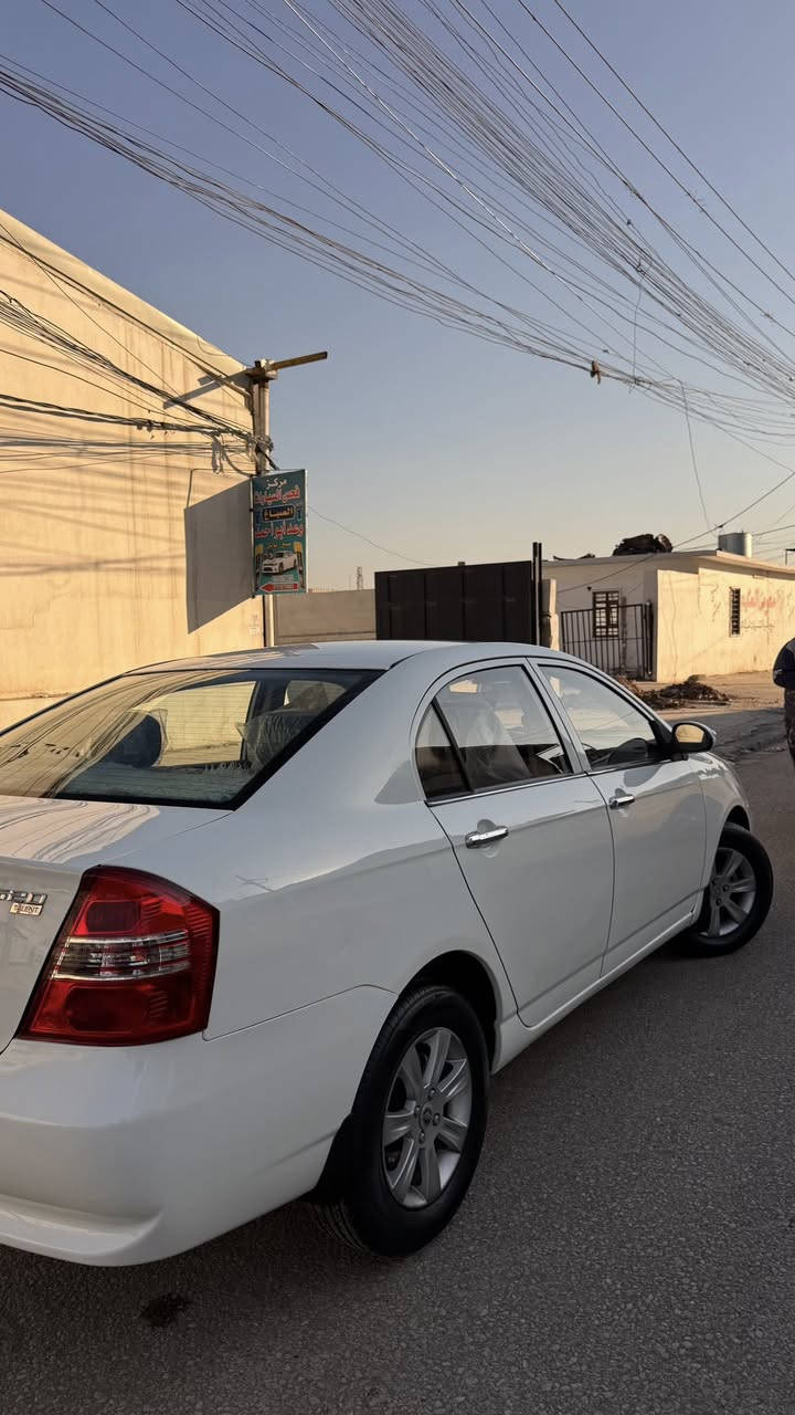 ليفان 620 موديل 2013 رقم نينوى صبغ شبر بالبونيد فقط للتواصل *********** وبي واتساب غير متواجد على الفيس
مكانها موصل
