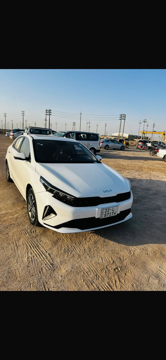 كي ثري موديل 2022مكفوله كفاله عامه سياره جديده مامتعوبه فول مواصفات معروفه مواصفات ل22
مكلف بالنشر رقم صاحب السياره ***********
