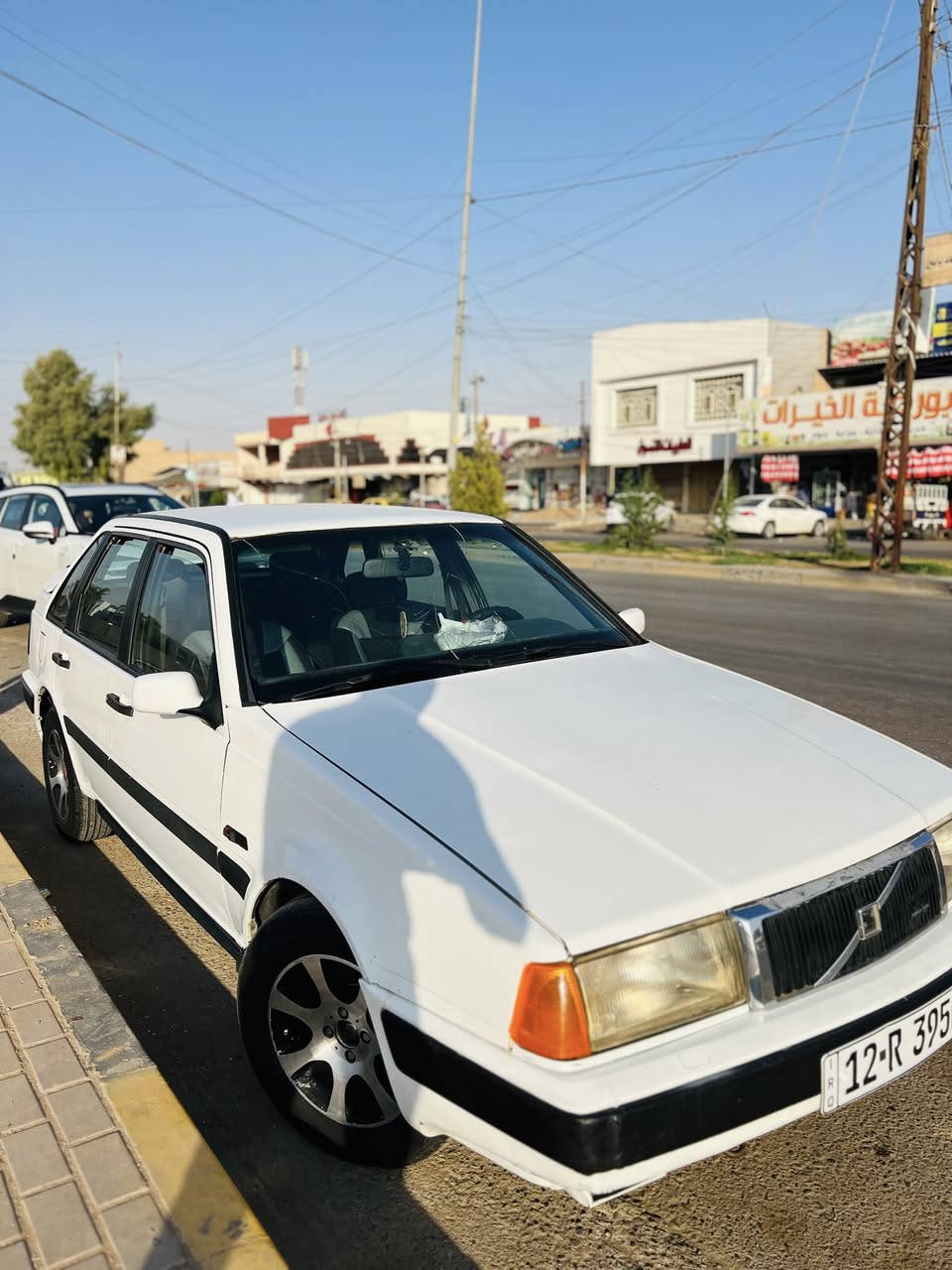 فالفو موديل 1992 ✔️ للبيع
سيارة جاهزه من كولشي 
محرك مال كصه كبل يومين شديته بعده دهن شركه بيه✅ 
كير شرط ✅
كابون بانزين ✅
رقم ابيض نينوى مسطره سنويه ل ٢٠٢٩✅
شرط تحويل 
28ربيها مجال قليل 
للأستفسار ***********
