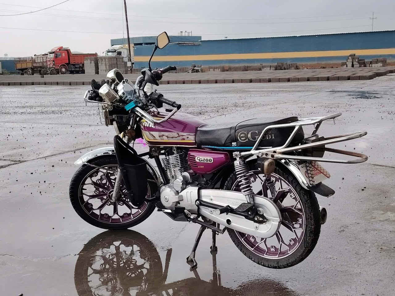 صلاح الدين الشرقاط الساحل اليسر عويجيله الهيجل 
ملاحظه بس الشاشه نوبات تشتقل نوبات ماتشتقل يعوزه تصليح اسلام عليكم موطورسونك للبيع موديل 24محرك 200السعر 650وبي مجال رقم الهاتف ***********
