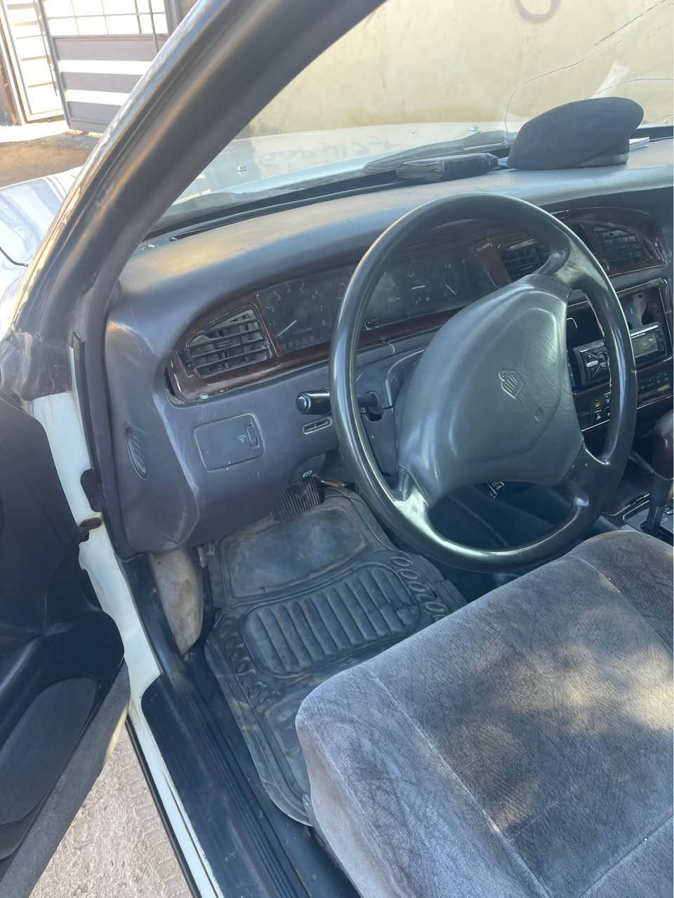 بطة منفصل للبيع مكفوله من كص ونقل والعيب الشرعي 
مكينة وكير 2500 مكفوله كهربائيات جاهزه حداديه تبريد رقم بصرة الماني ( مكلف بالنشر ) 
رقم صاحبها *********** الشطره, ذي قار
