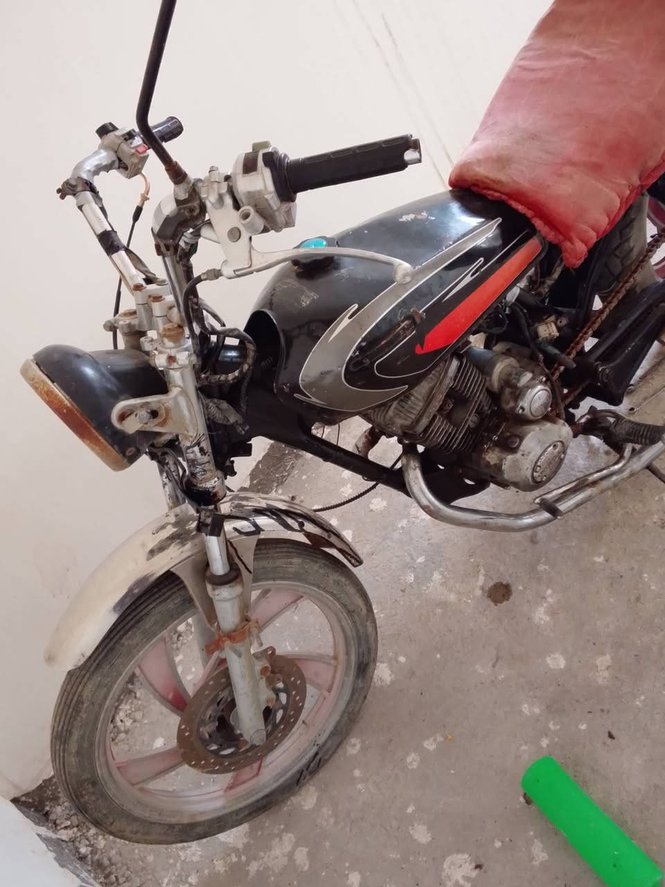 جونده رقم اسود + سنويه مكينه خير من الله دو صالنصه تجفيت جديد الستفسار
***********
