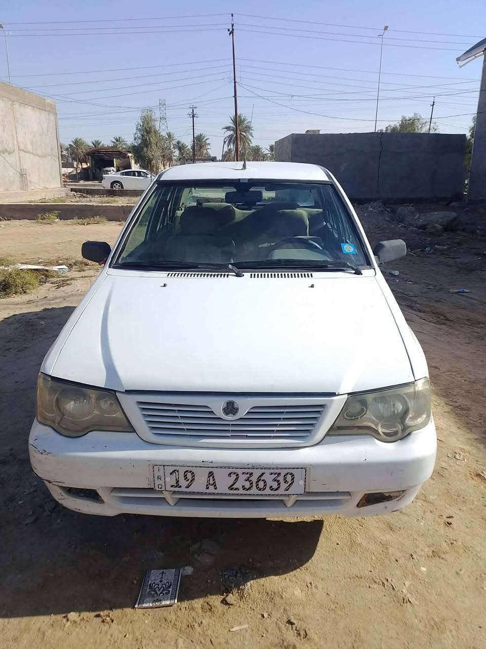 سلام عليكم سايبه دمعه موديل 2010سياره مكفوله من كير ومكينه وشواصي وغياس سنوه ما صاقطه مكان غضاء غماس السعر 28وبيه مجال الستفسار عله الرقم ***********
