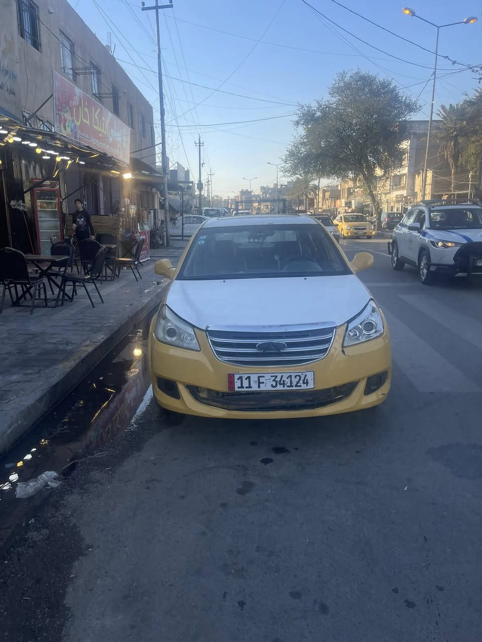 السلام عليكم شيري E5 2014 بسمي رقم دولي بغداد سنويه جديده سياره محوره كير ومحرك كامري ابو الجف قبل سبوع شاد المكينه حاويه السياره جاهزه خير من الله ما بيهه اي نقص تبريد كهربائيات كلشي بيهه شغال صدرهه 100‎%‎ جديد قبل فتره مبدله دواخل شوفت عينك جديده شاشه كامره السعر 47 وبيهه مجال مكاني بغداد الكاظميه او جكوك 
هاتف *********** بي واتساب
