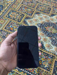 ايفون ١١ • ذاكرة ٦٤ • شاشة مبدلة