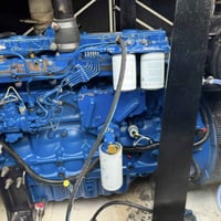 مولد بيركنز • ١٦٥ كيفي • ٦ سلندر