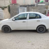 افيو مديل 2010 المحرك المفتوح المرغوب بيها قطعتين بدون تبديل بدون بارد...