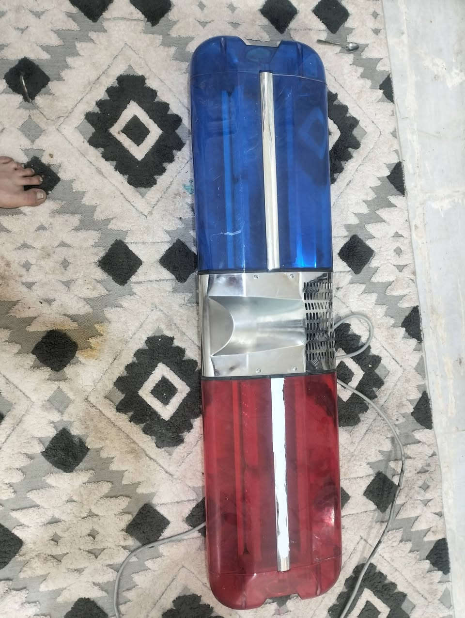 السلام عليكم
يوجدفدراليه كامله جديده كلش وجهازصافره الاصلي للبيع مكاني يغدادالامين***********
